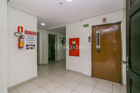 Image 29 - 296082