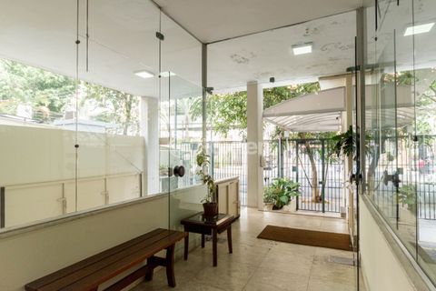 Image 20 - 966659