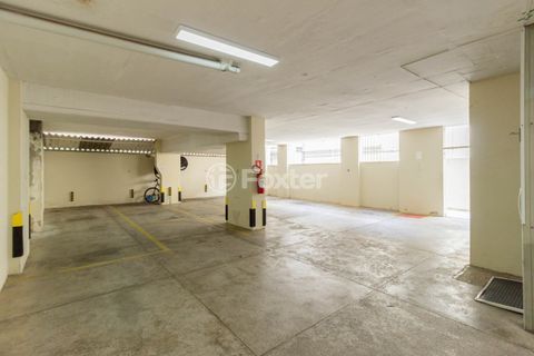 Image 21 - 966659
