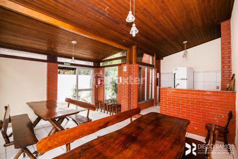 Image 16 - 877150
