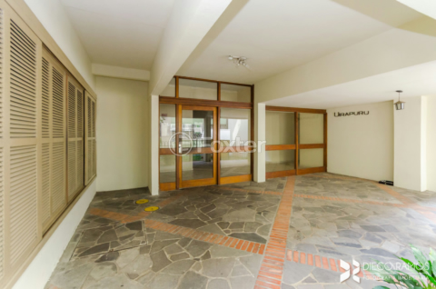 Image 30 - 1003739
