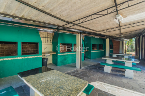 Image 38 - 1003739