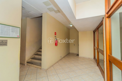 Image 35 - 1003739