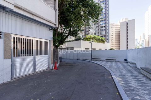 Image 4 - 1016545