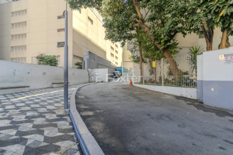 Image 36 - 1016545