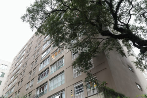 Image 25 - 1010671