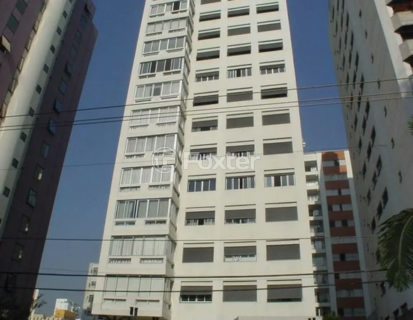 Image 51 - 1040253