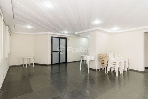 Image 59 - 329624