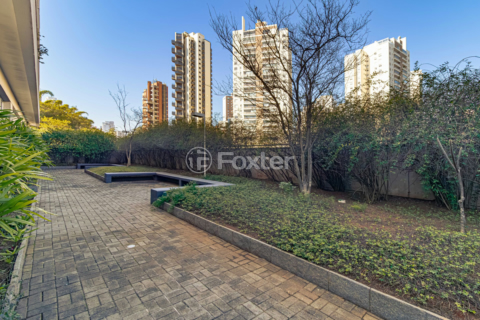 Image 4 - 43310