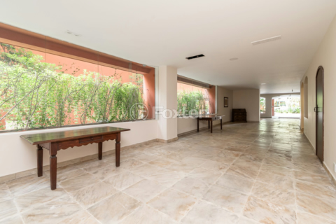 Image 31 - 1026563