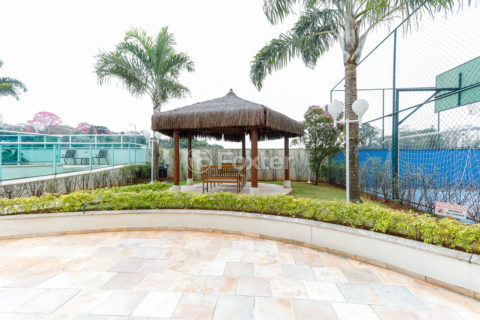 Image 28 - 1016106