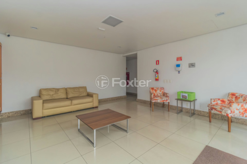 Image 32 - 208066