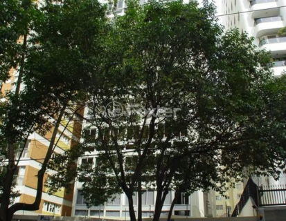 Image 52 - 1033351