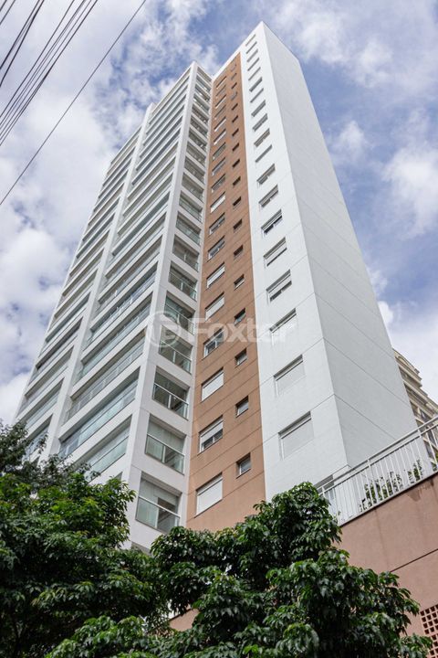 Image 38 - 960704