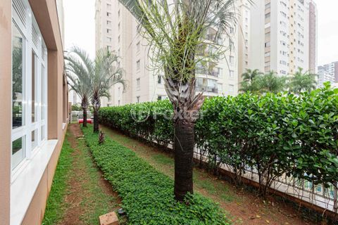 Image 61 - 960704
