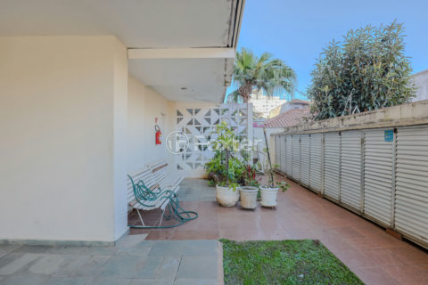 Image 35 - 1017074