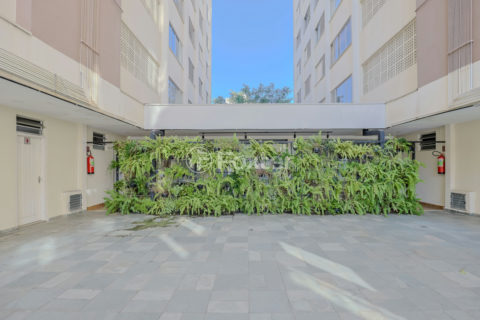 Image 34 - 1017074