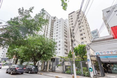 Image 73 - 810611