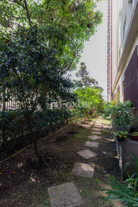 Image 21 - 1032180