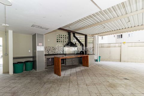 Image 35 - 881776
