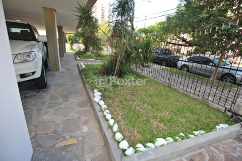 Image 30 - 992571