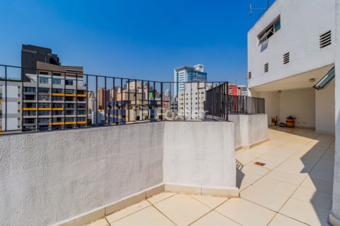Image 32 - 1014065