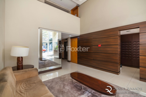 Image 29 - 300219