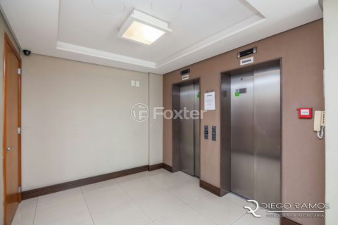 Image 31 - 300219