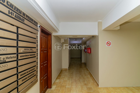 Image 26 - 835012