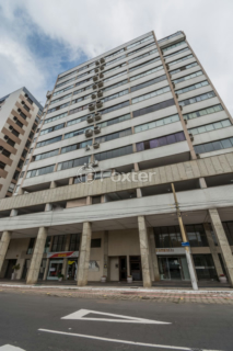 Image 34 - 1004789
