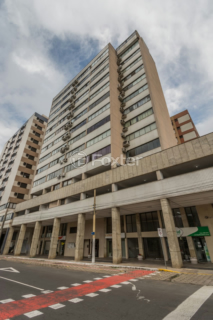 Image 33 - 1004789