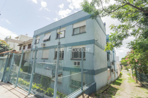 Image 38 - 1035015