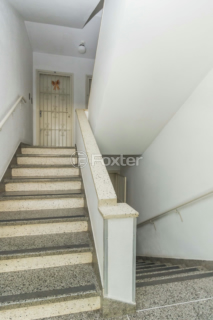 Image 40 - 1035015