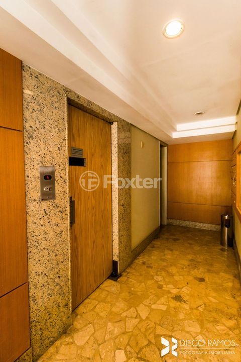 Image 31 - 981496