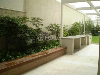 Image 15 - 919388