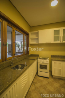 Image 44 - 136522
