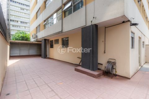 Image 31 - 832170