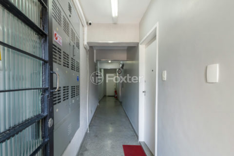 Image 31 - 1036218
