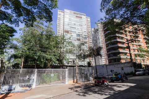 Image 12 - 313490
