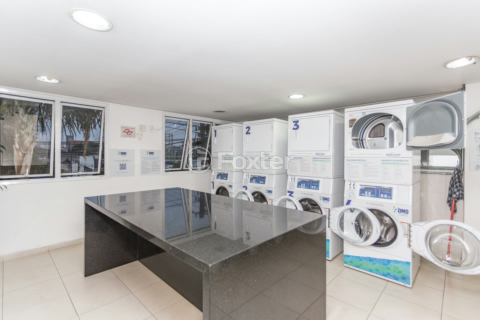 Image 42 - 866859
