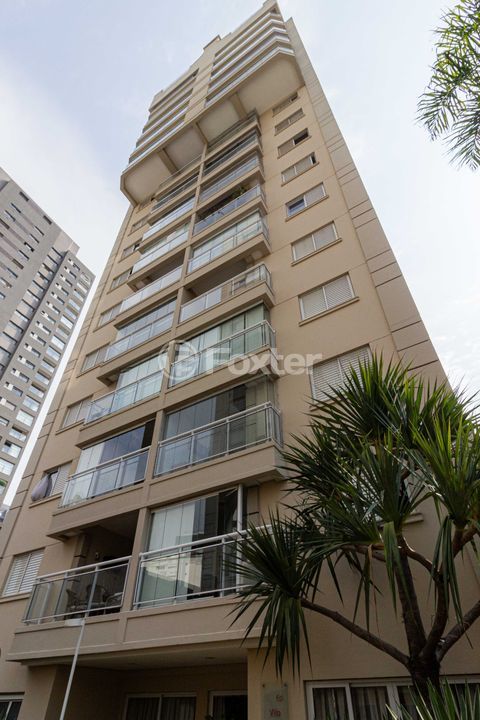 Image 24 - 1010185