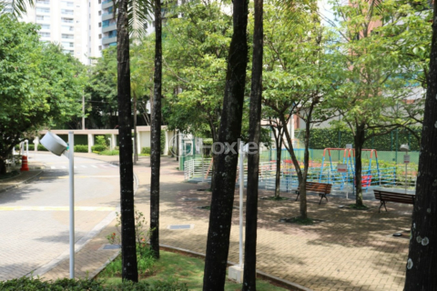 Image 39 - 957397