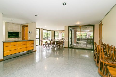 Image 32 - 1034505