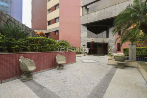 Image 29 - 1007269