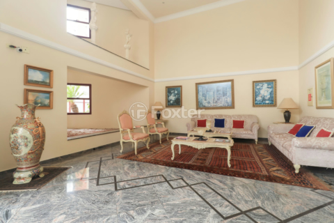 Image 31 - 1007269