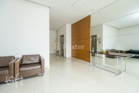 Image 37 - 967706