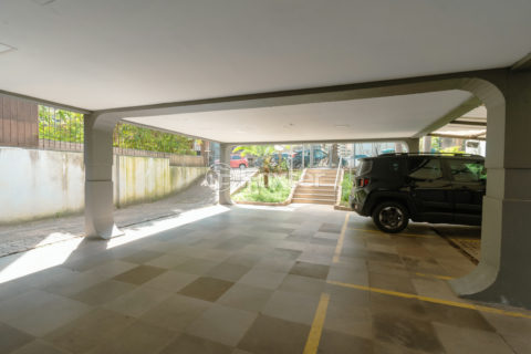 Image 7 - 4588
