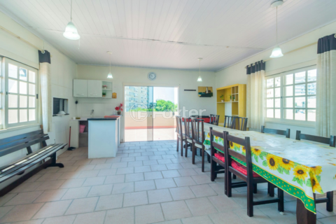 Image 31 - 1026306