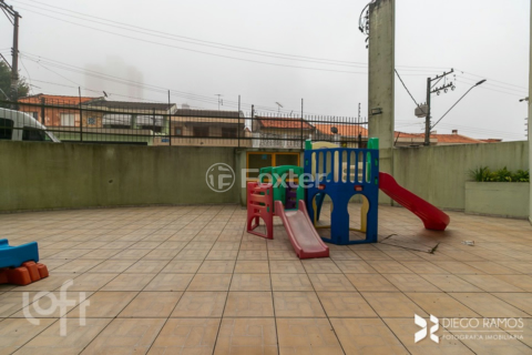 Image 34 - 561192
