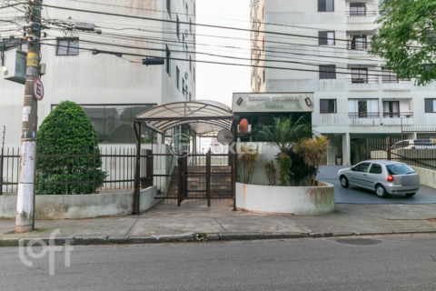 Image 19 - 561192